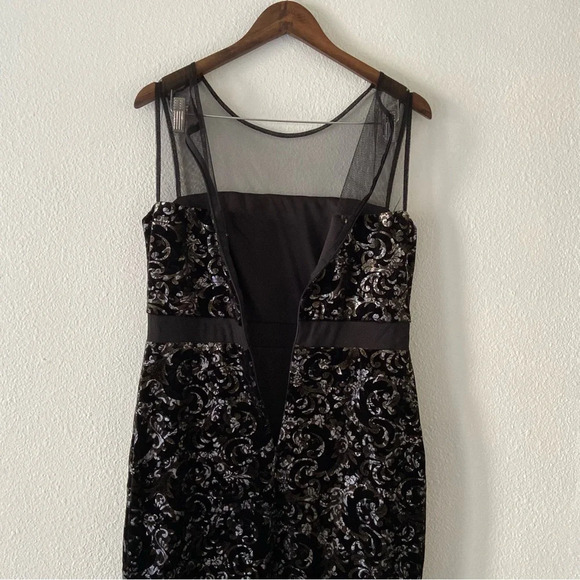 Scarlett Velvet Mesh Panel Metallic Filigree Dress Holiday Size 10 Glamorous - Picture 13 of 15